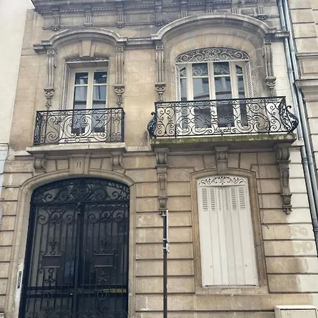 Hotel Duplex De La Prefecture *