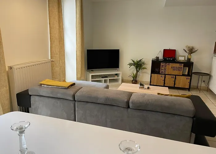 Szálloda Duplex De La Prefecture Le Mans